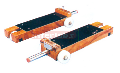 DYNAMICS TROLLEY SET, WOODEN